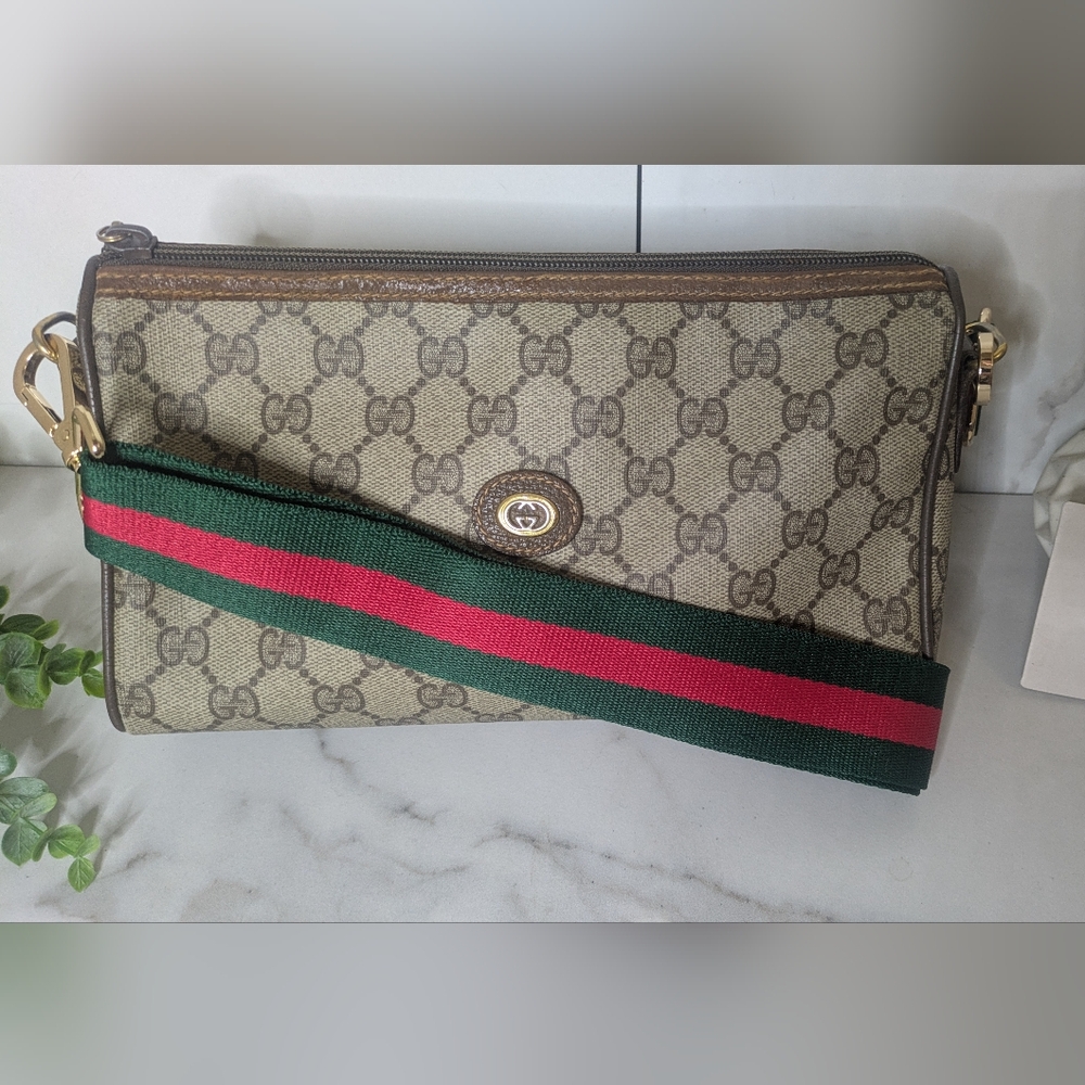 SOLD Vintage GUCCI Monogram Crossbody Bag
